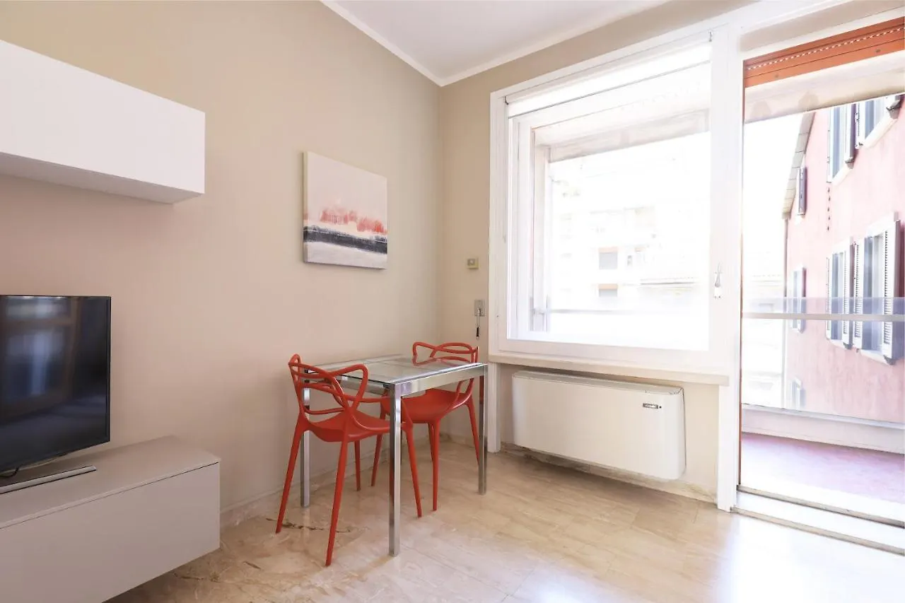 Contempora Apartments - Elvezia 8 - E31 Milan